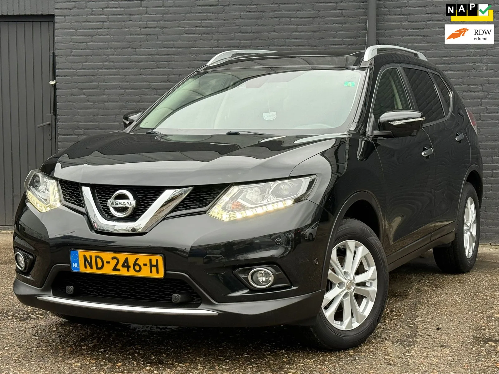 Nissan X-Trail (2017) — foto 1