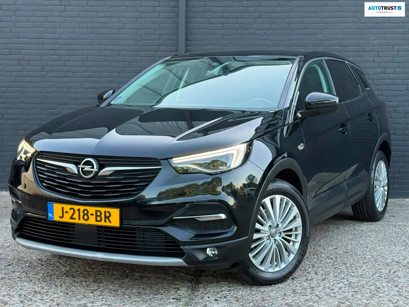 Opel Grandland (2018) — foto 1