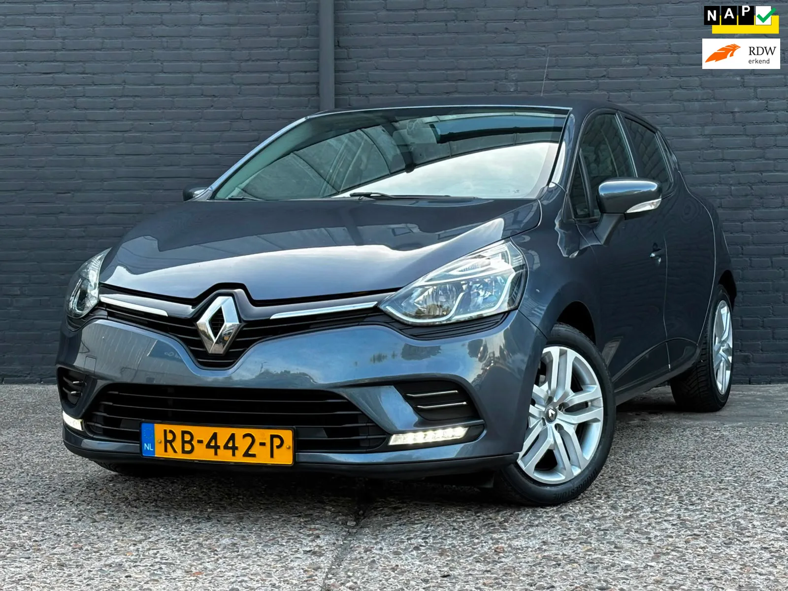 Renault Clio (2017) — foto 1