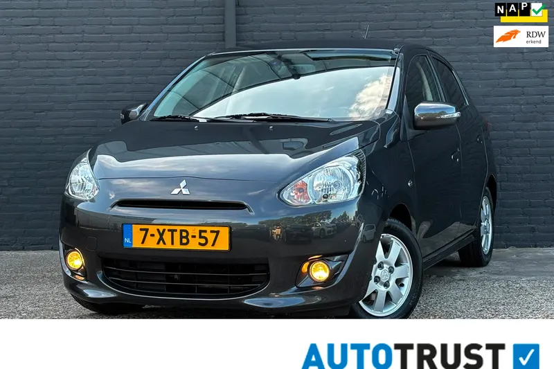 Mitsubishi Space Star (2014)