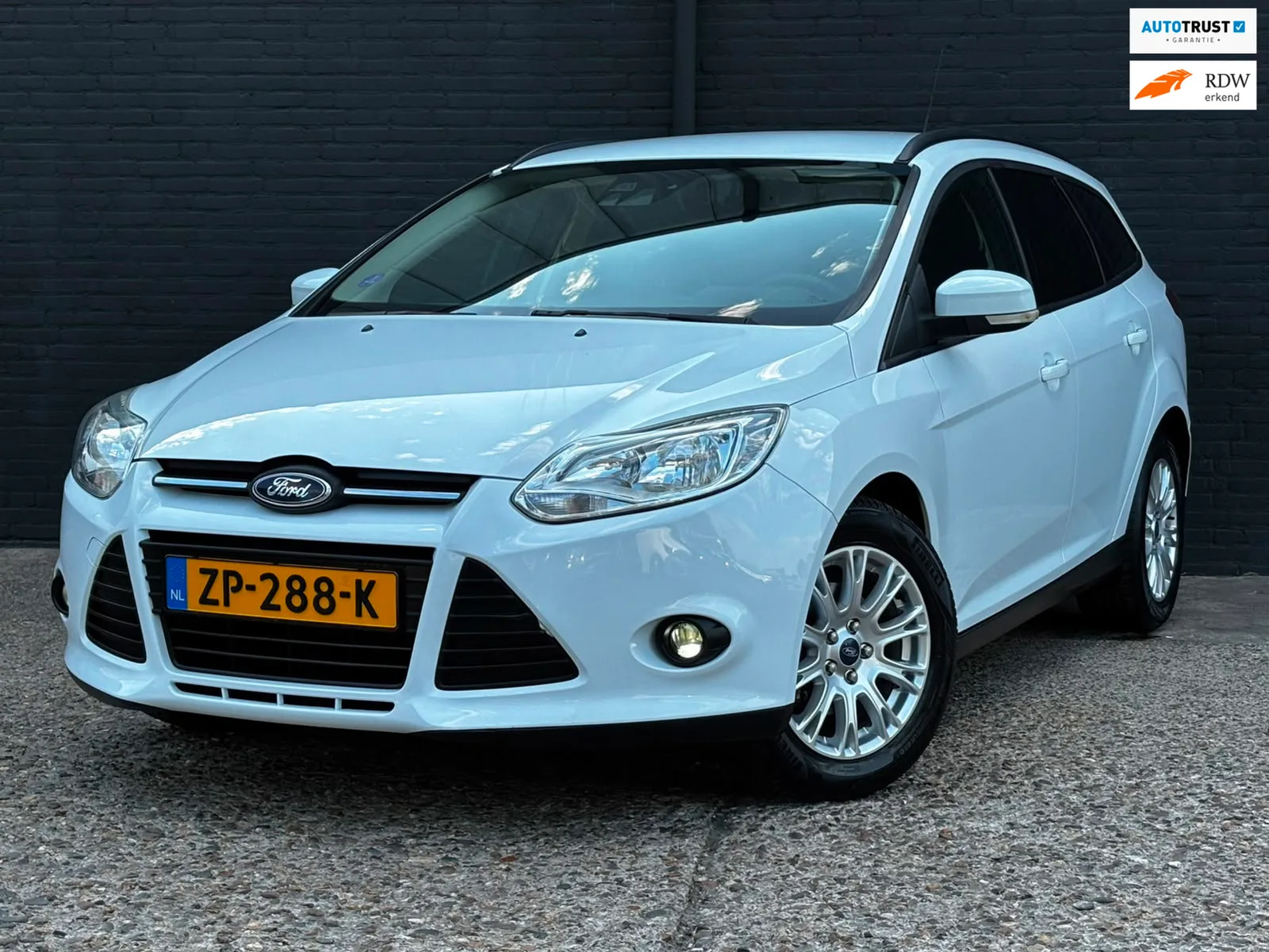 Ford Focus (2013) — foto 1