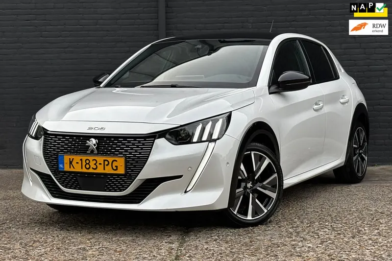 Peugeot 208 (2021)