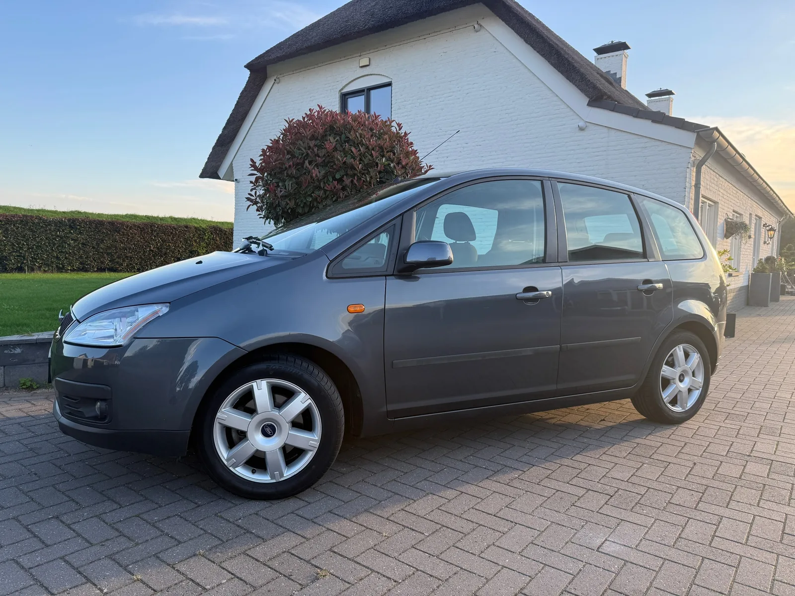 Ford C-Max (2004) — foto 1