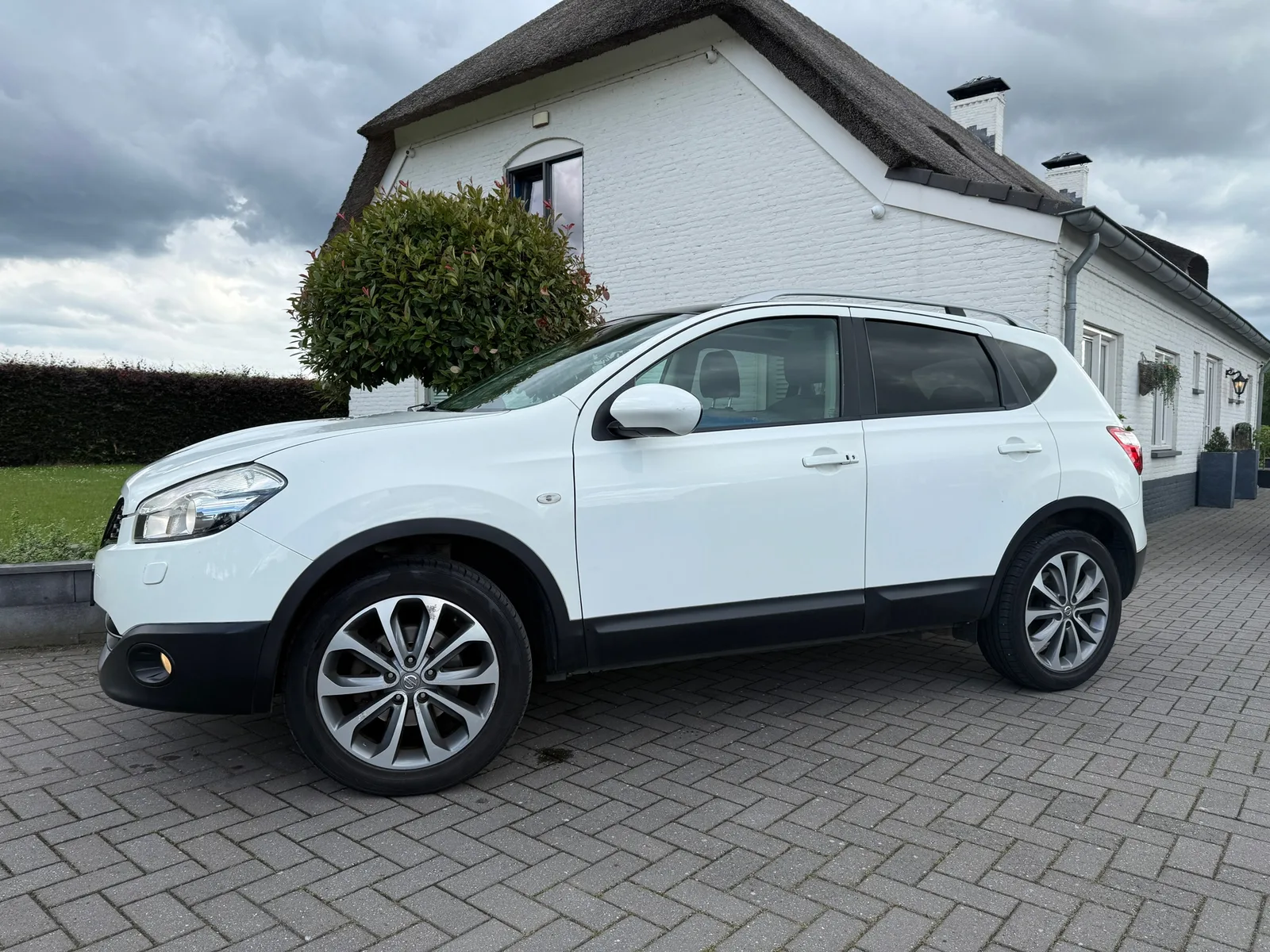 Nissan Qashqai (2010) — foto 1