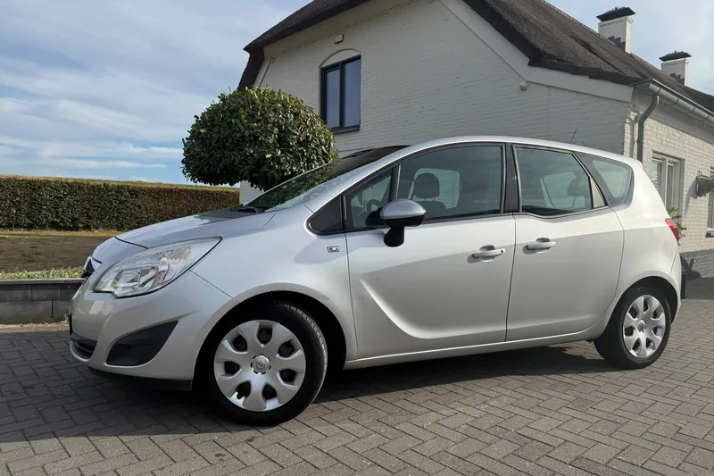 Opel Meriva (2011)