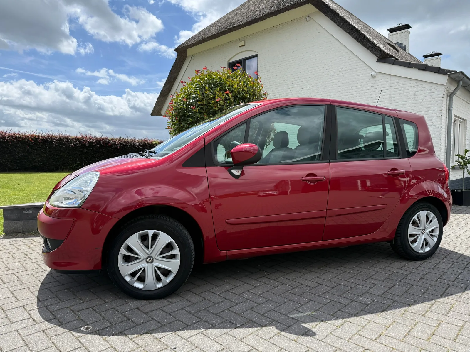 Renault Grand Modus (2009) — foto 1