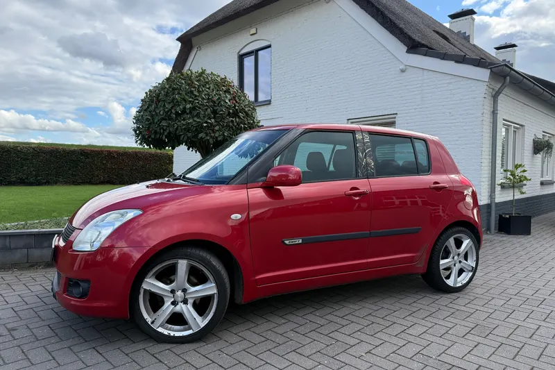 Suzuki Swift (2008)