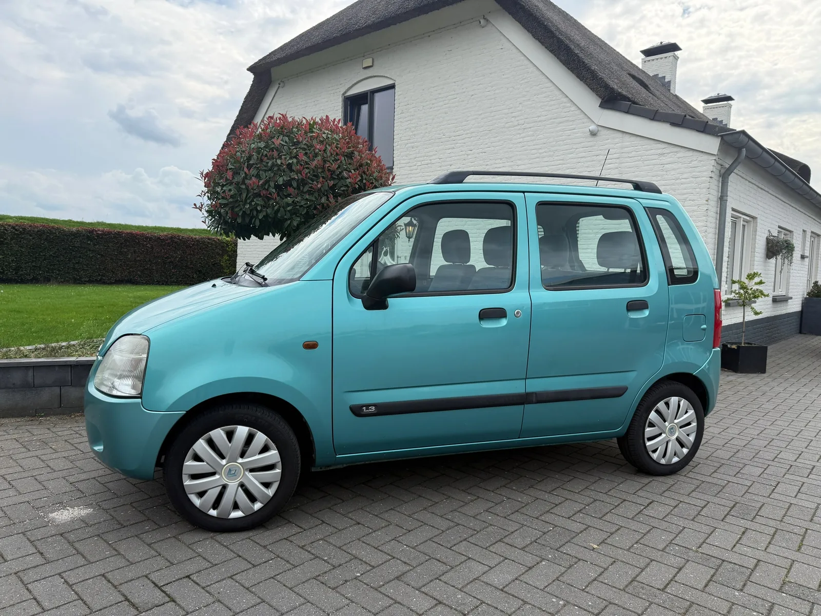 Suzuki Wagon R+ (2001) — foto 1