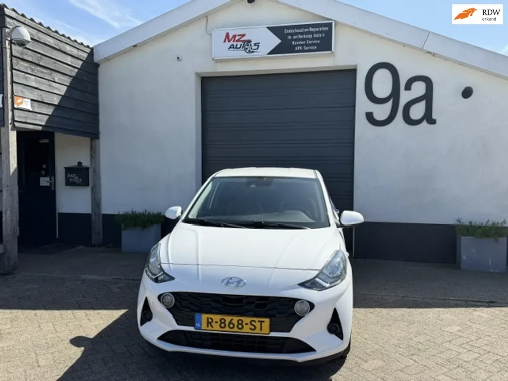 Hyundai i10 (2021) — foto 1