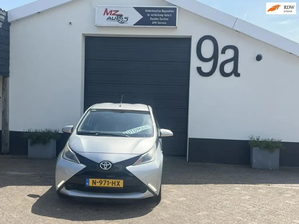 Toyota Aygo (2015) — foto 1