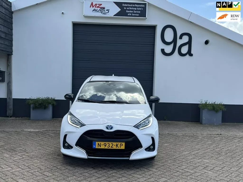 Toyota Yaris (2021) — foto 1