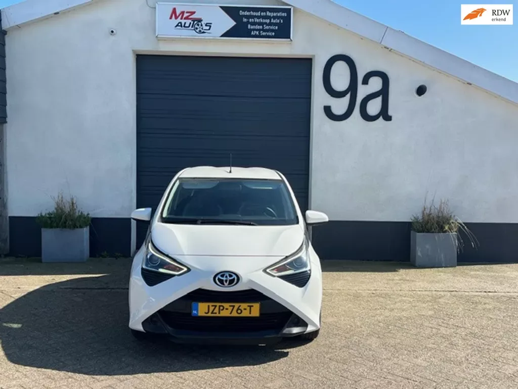 Toyota Aygo (2020) — foto 1