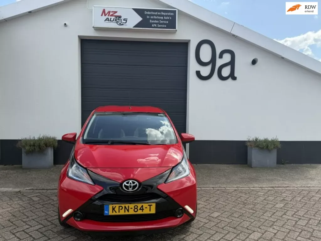 Toyota Aygo (2018) — foto 1