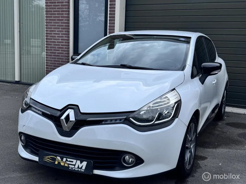 Renault Clio (2015) — foto 1