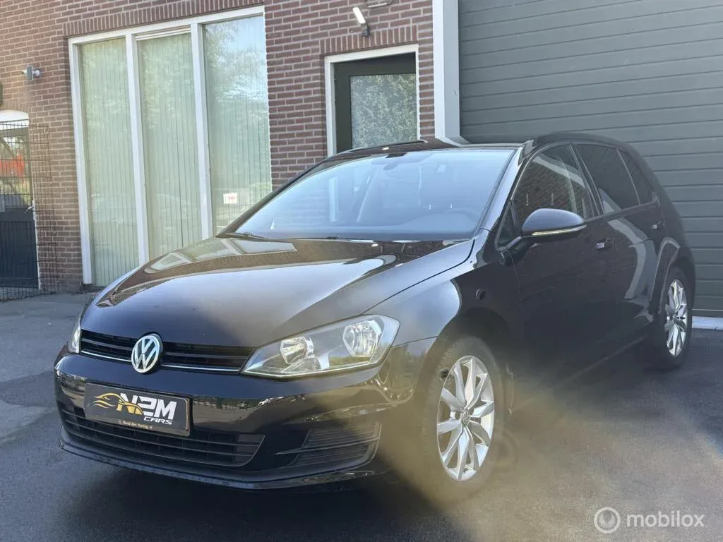 Volkswagen Golf (2013) — foto 1