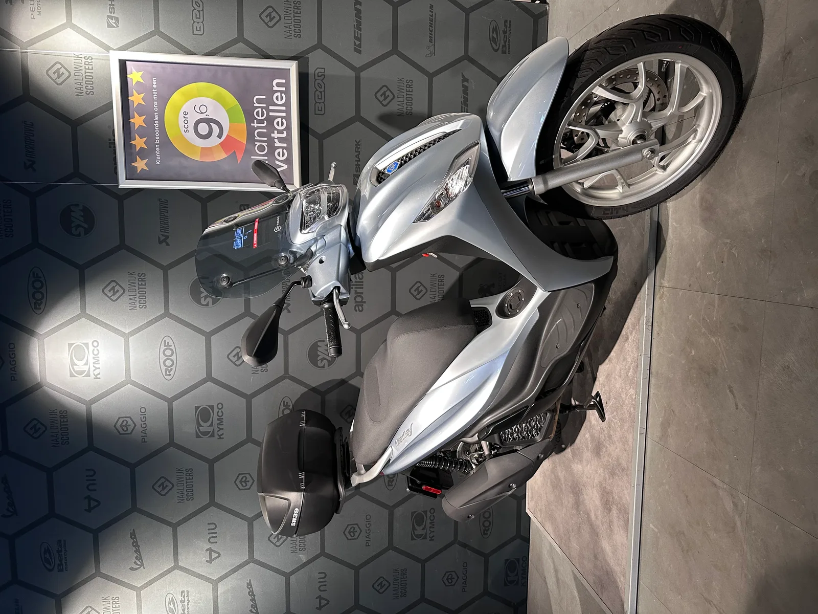 Piaggio MEDLEY 200cc (2025) — foto 1