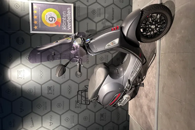 Vespa Sprint (2022)