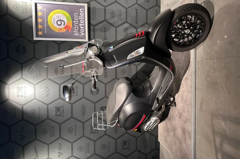 Vespa Sprint (2024)