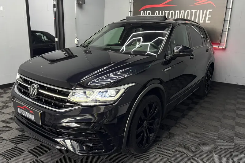 Volkswagen Tiguan (2022)