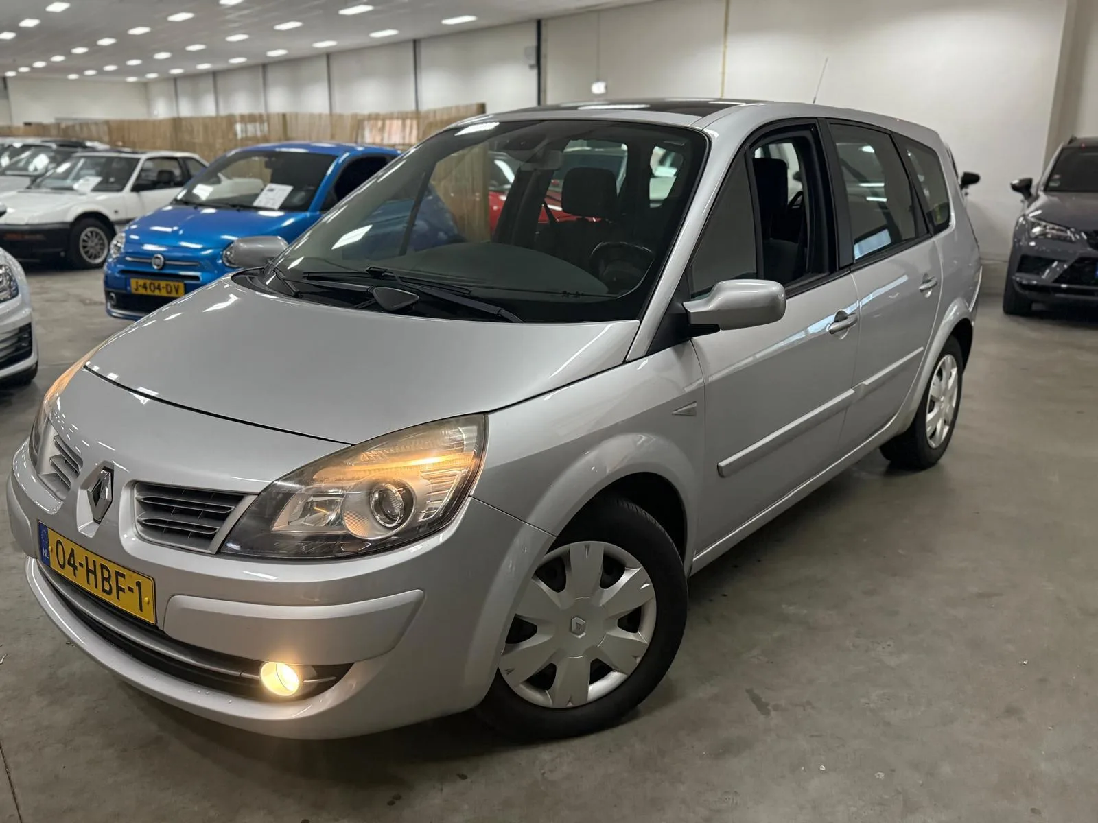 Renault Grand Scénic (2008) — foto 1
