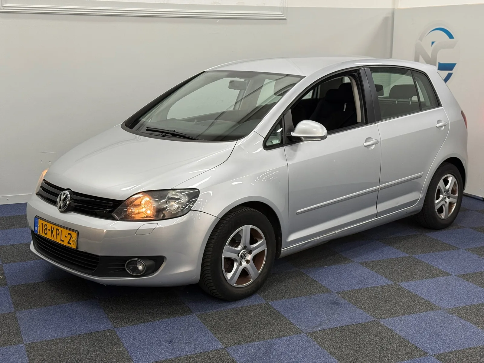 Volkswagen Golf Plus (2010) — foto 1