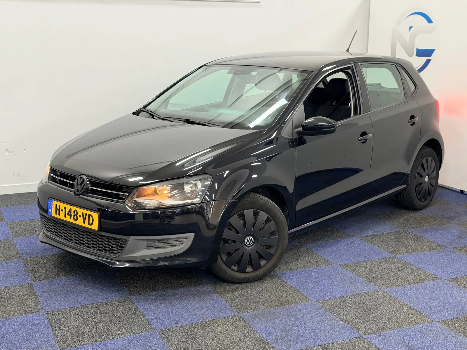 Volkswagen Polo (2012) — foto 1