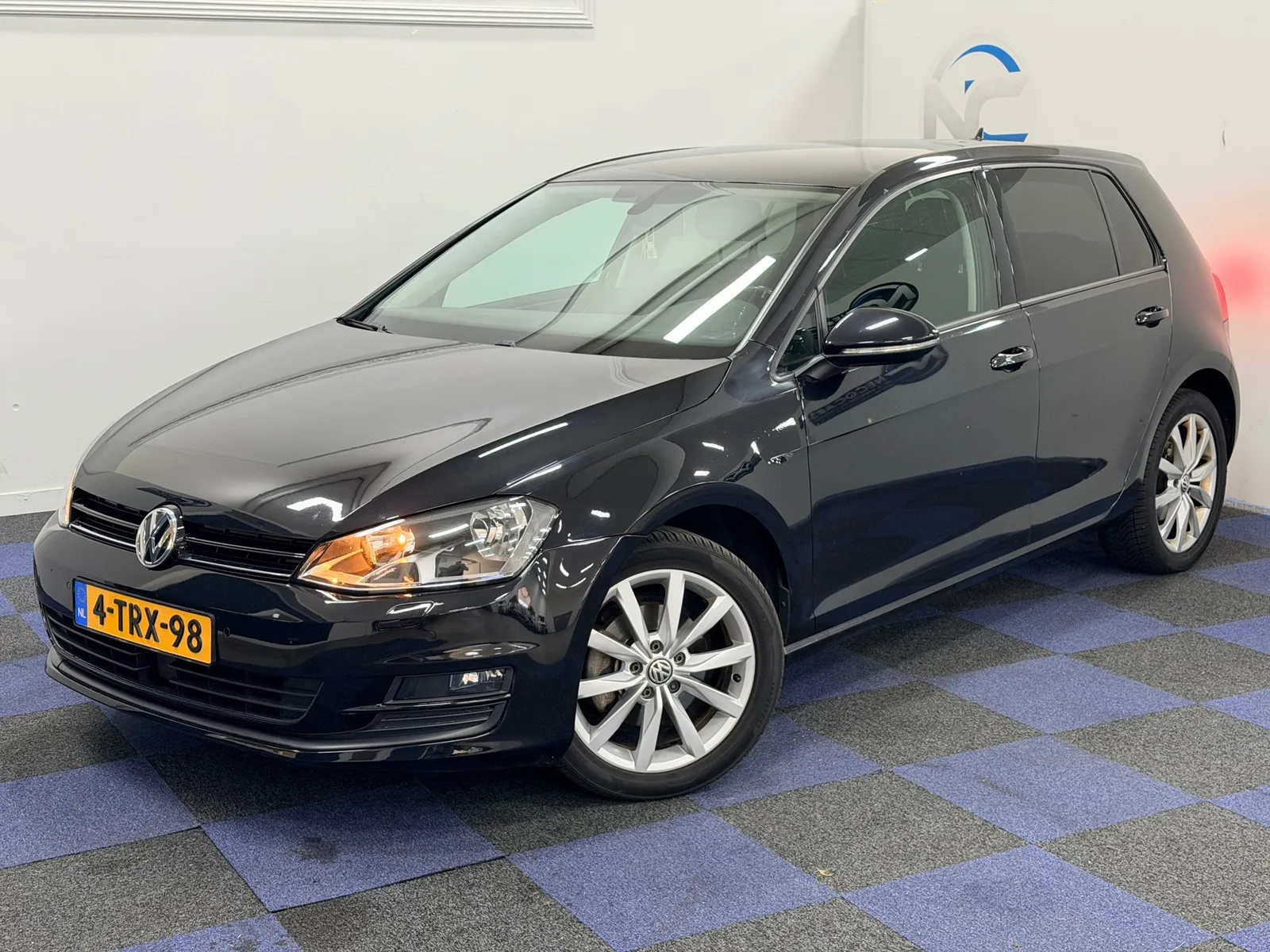 Volkswagen Golf (2013) — foto 1