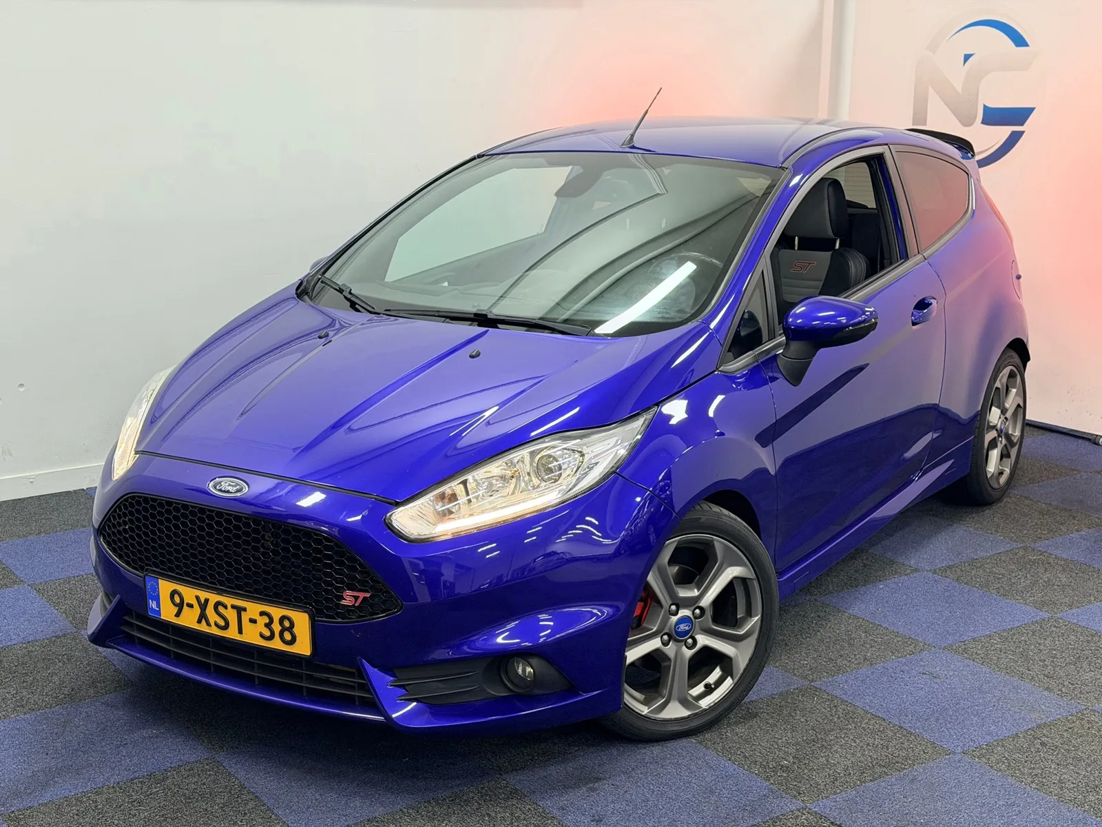 Ford Fiesta (2014) — foto 1