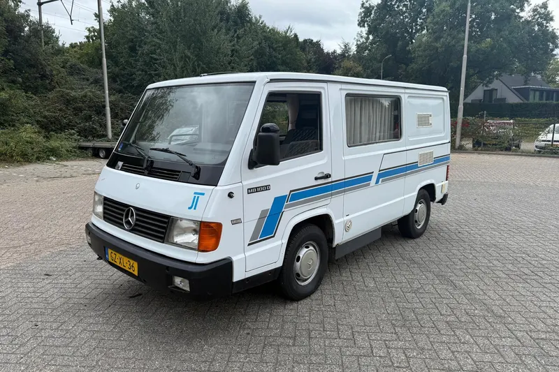 Mercedes-Benz MB 100 (1992)