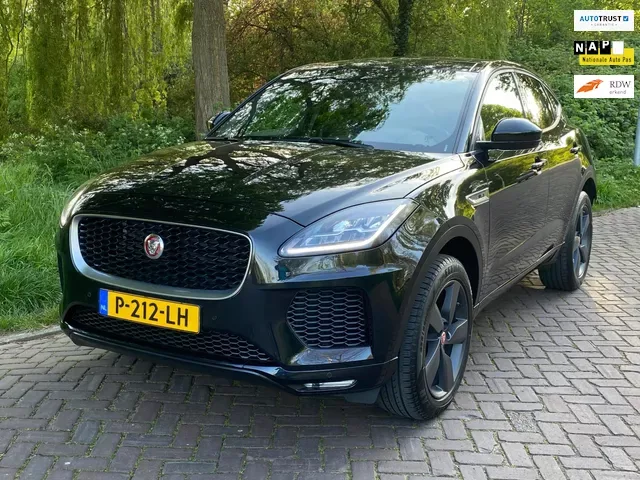 Jaguar E-Pace (2019) — foto 1
