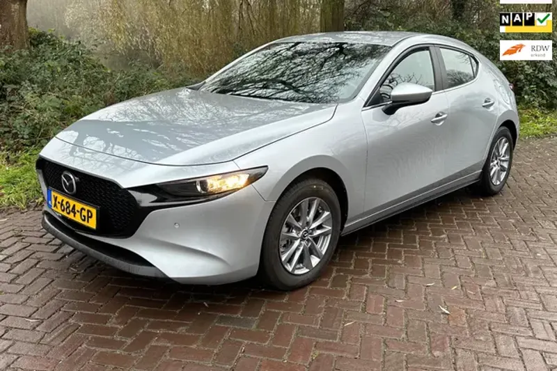Mazda 3 (2023)