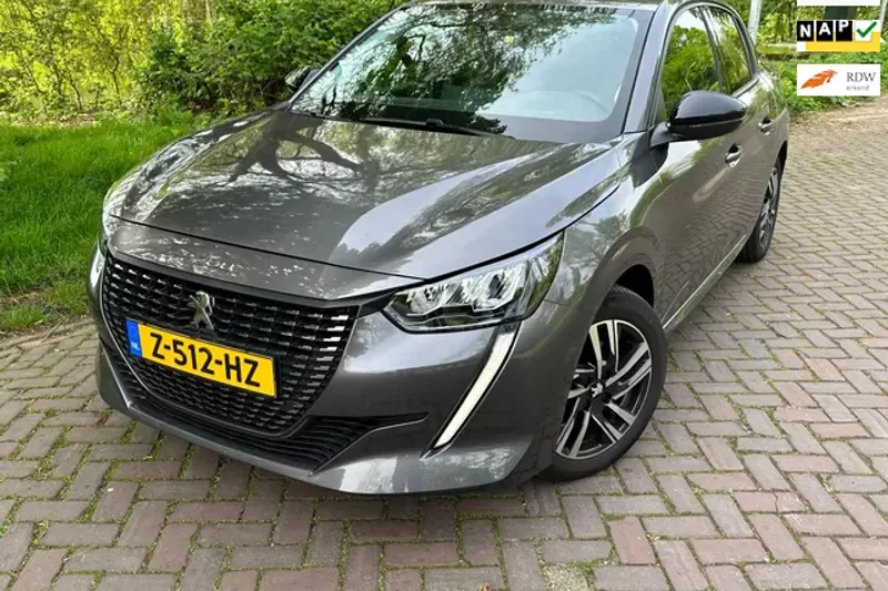 Peugeot 208 (2023)