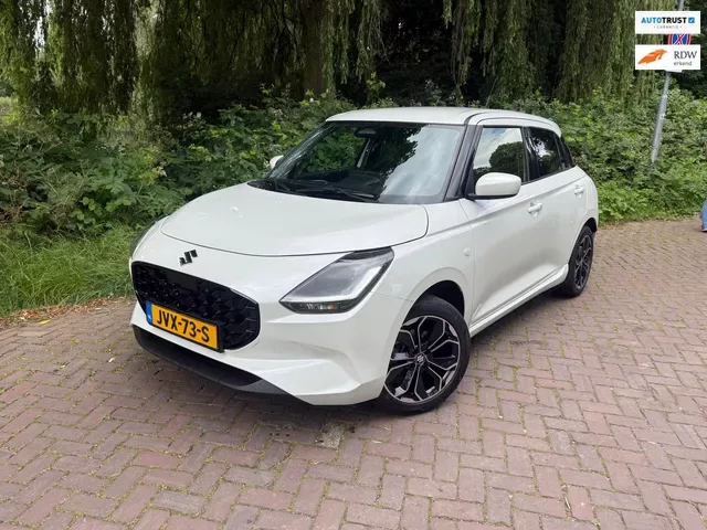 Suzuki Swift (2024) — foto 1