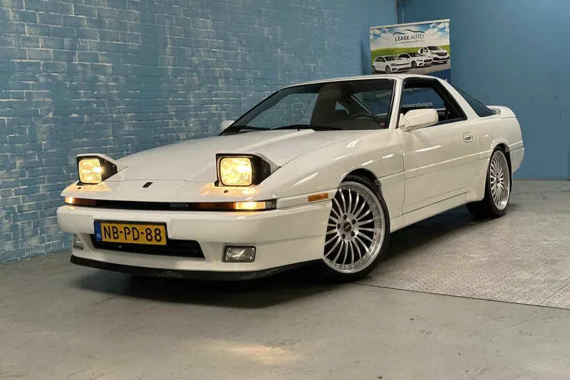 Toyota Supra (1986)