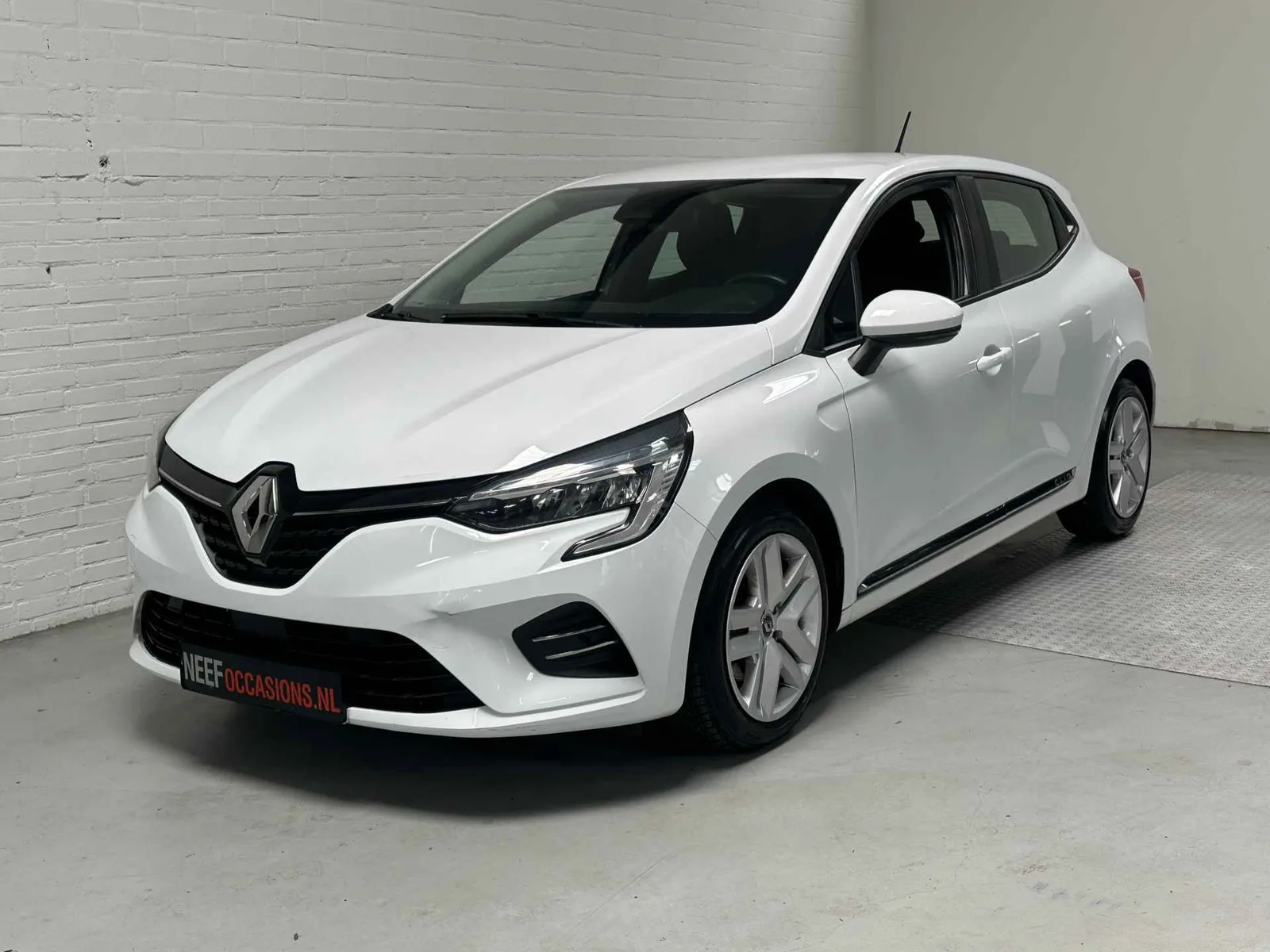 Renault Clio (2021) — foto 1