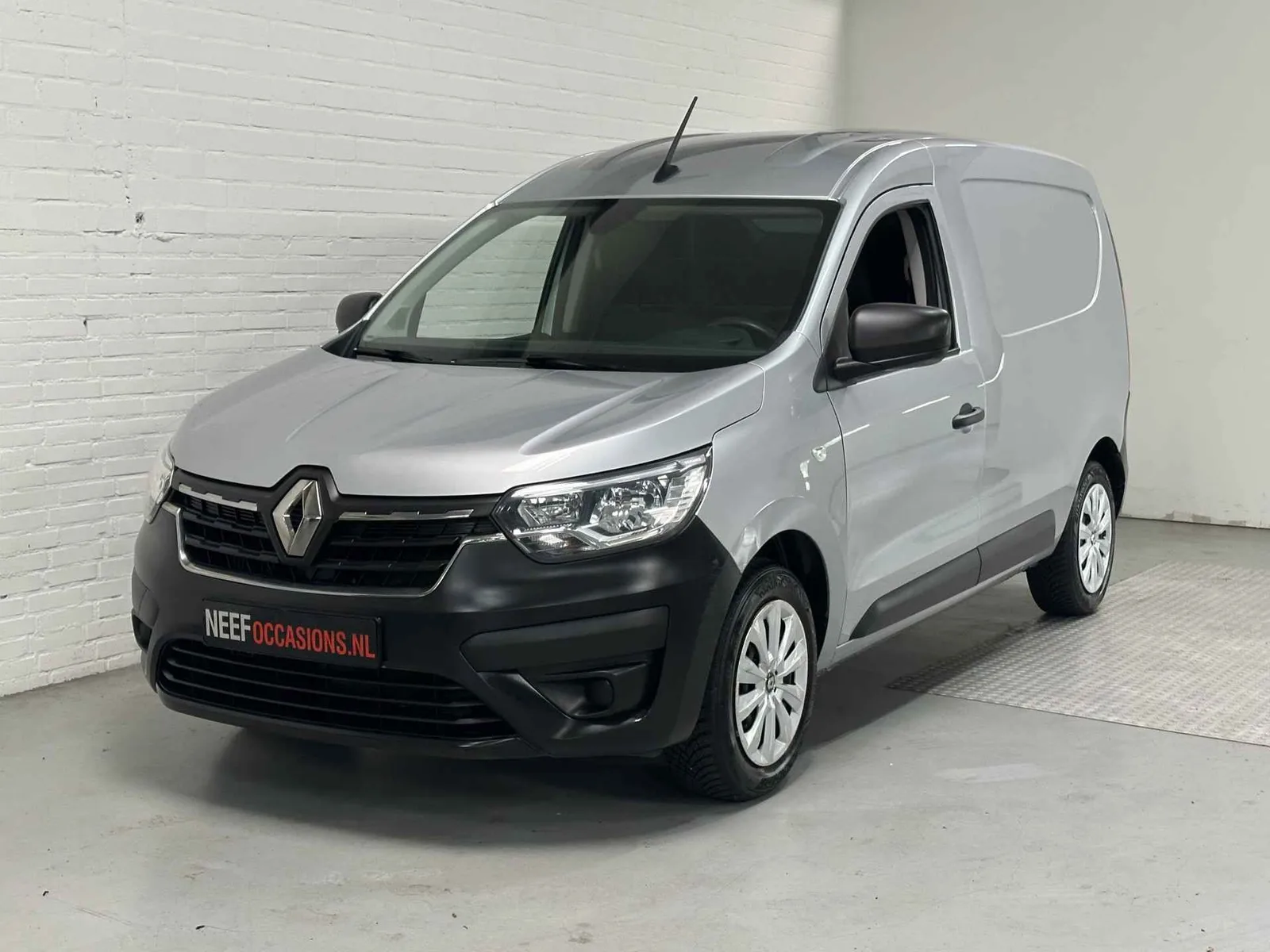 Renault Express (2021) — foto 1