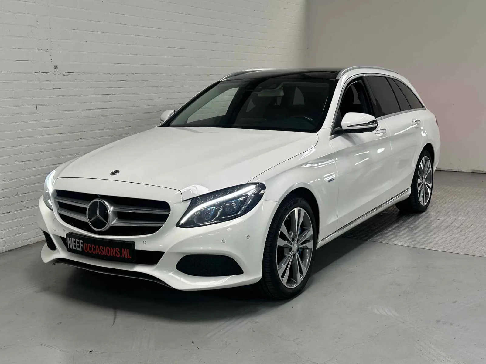 Mercedes-Benz C-Klasse (2017) — foto 1