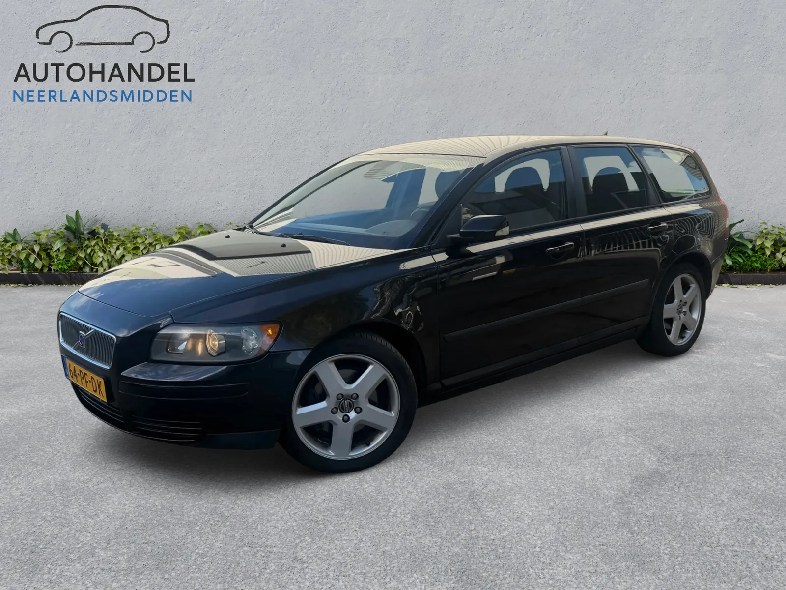 Volvo V50 (2004) — foto 1