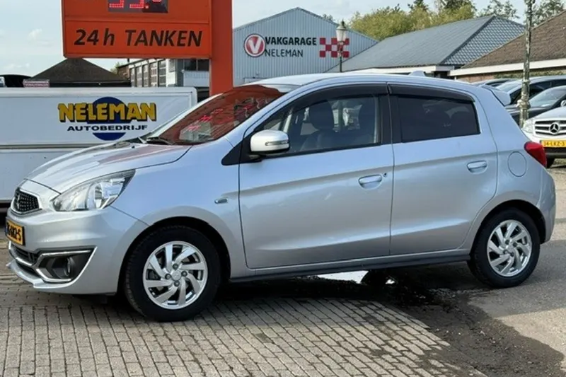 Mitsubishi Space Star (2019)