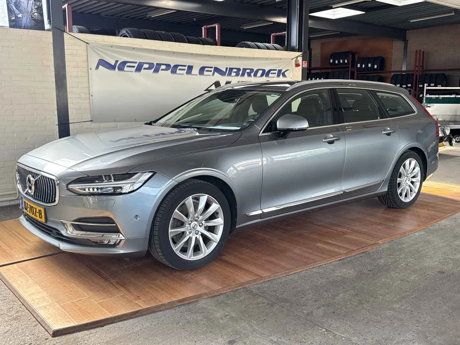 Volvo V90 (2017) — foto 1