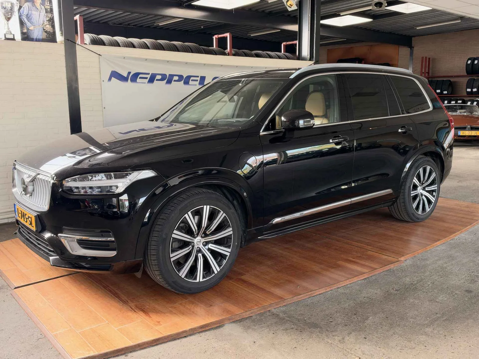 Volvo XC90 (2021) — foto 1