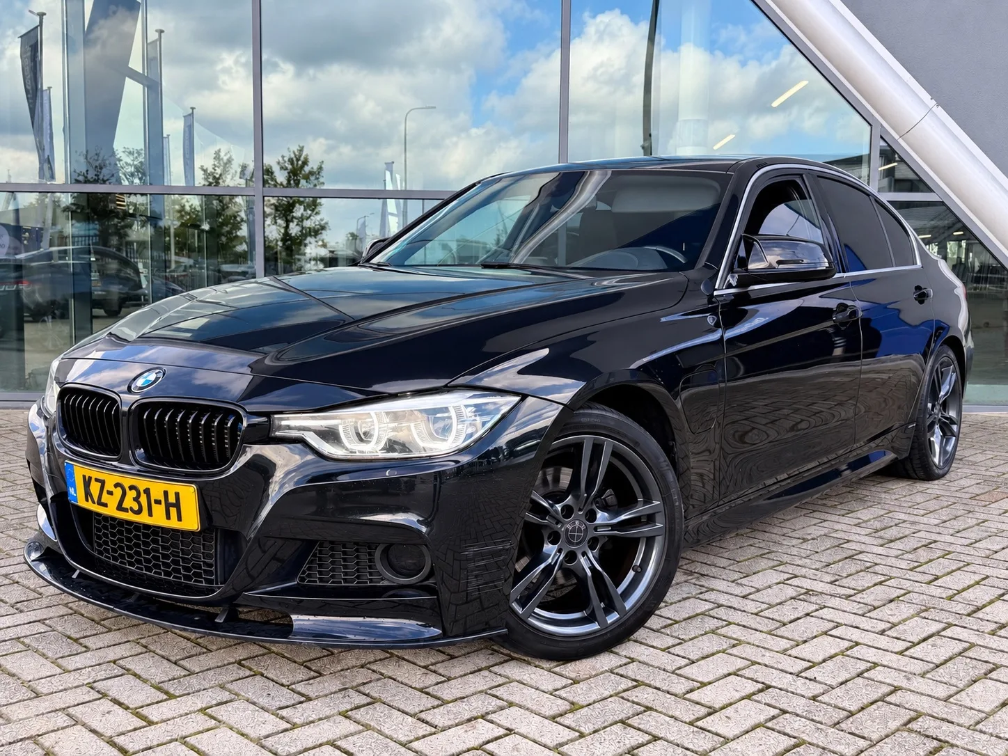 BMW 3-Serie (2016) — foto 1