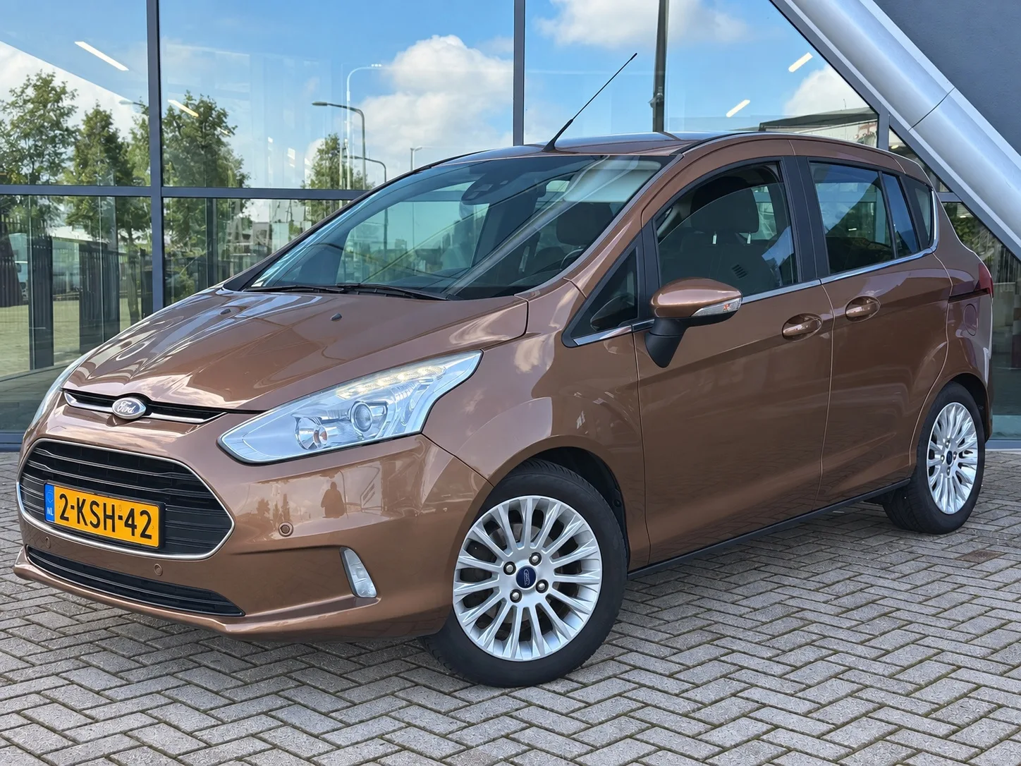 Ford B-Max (2013) — foto 1