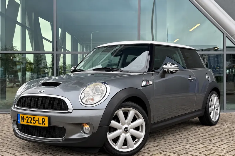 MINI Cooper S (2008)