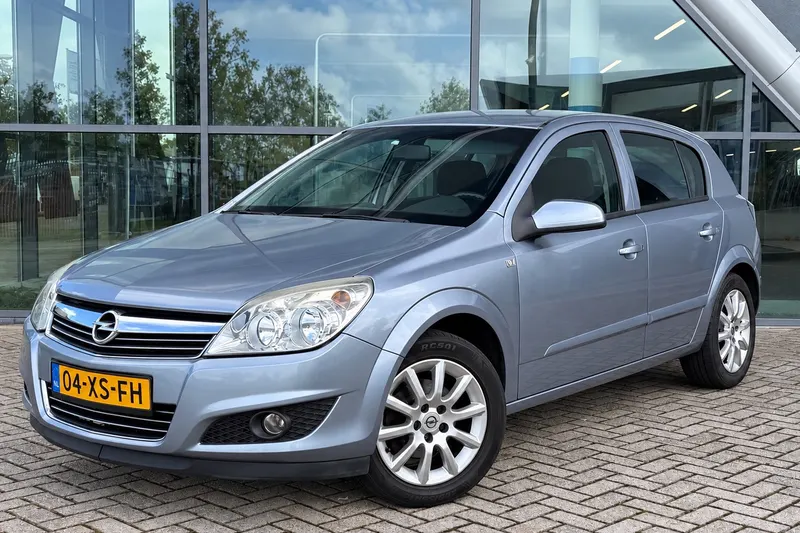 Opel Astra (2007)