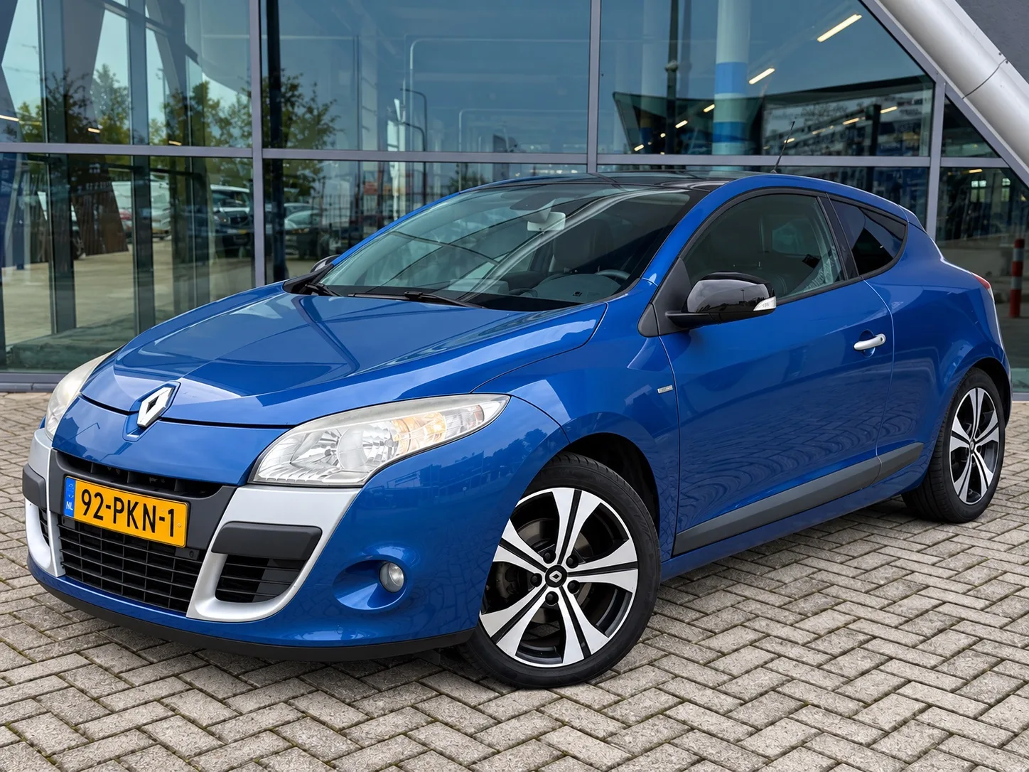 Renault Mégane (2011) — foto 1