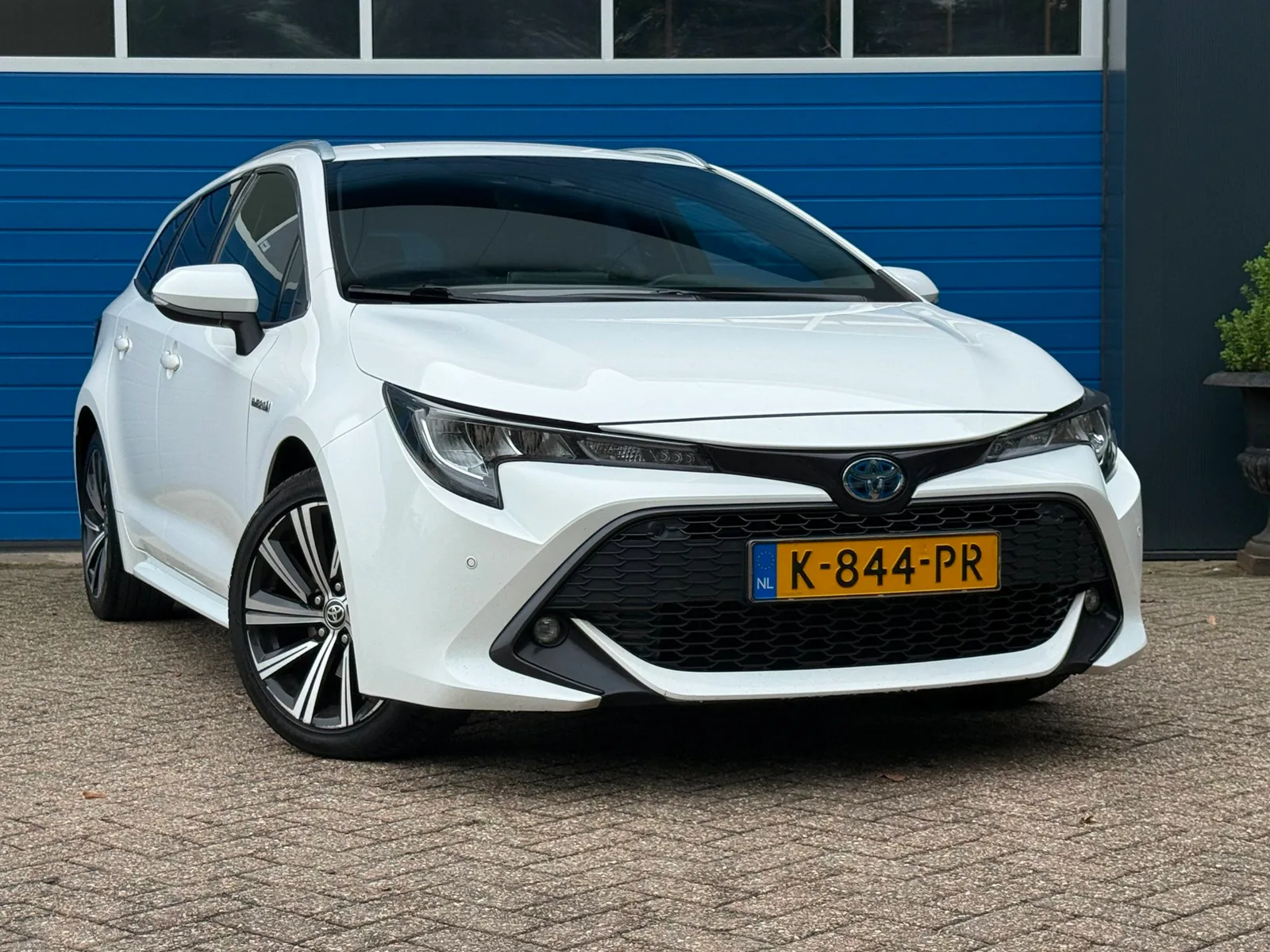Toyota Corolla (2021) — foto 1
