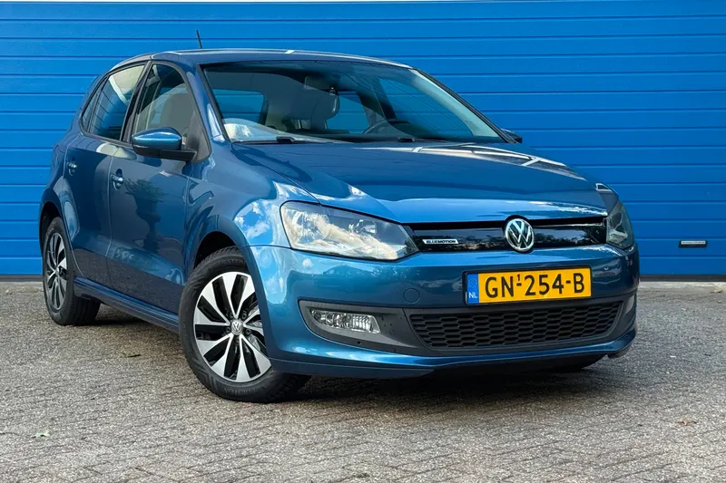 Volkswagen Polo (2015)