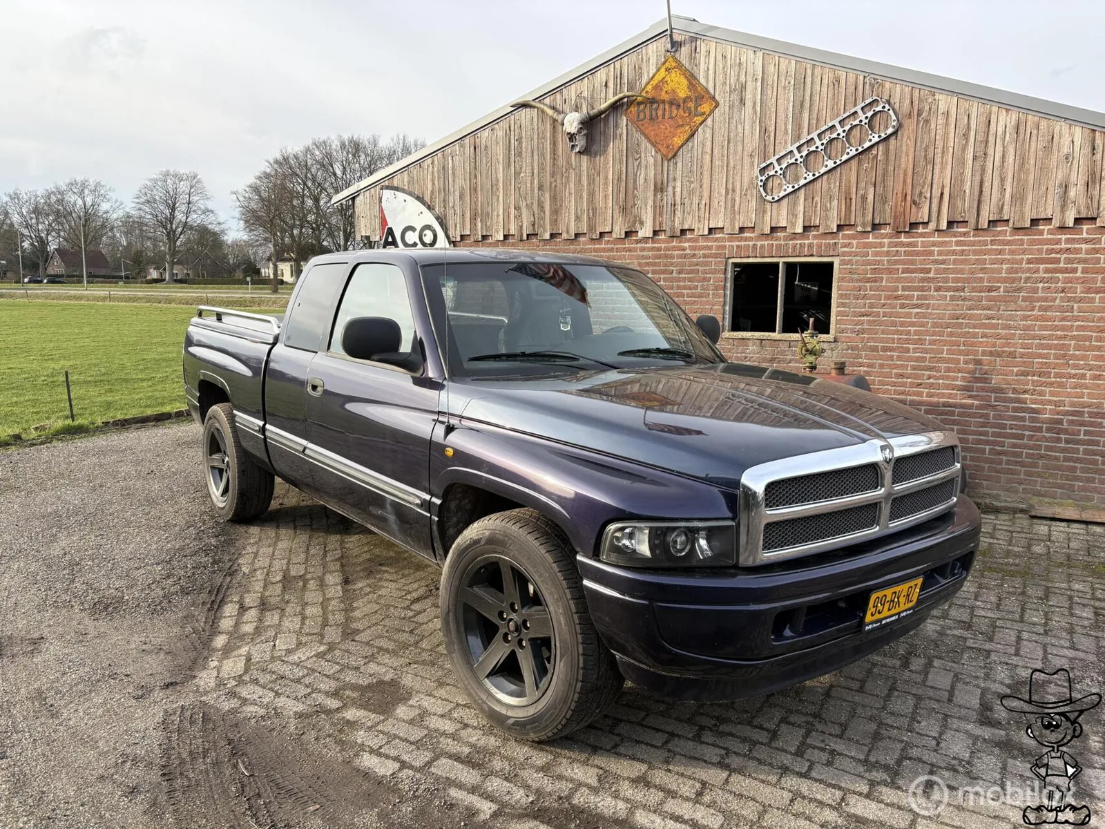 Dodge RAM (1999) — foto 1