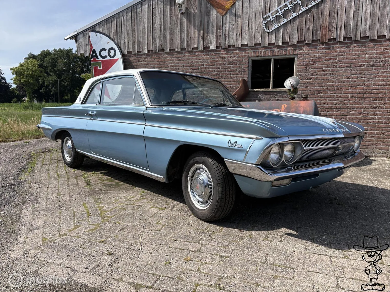 Oldsmobile Cutlass (1962) — foto 1